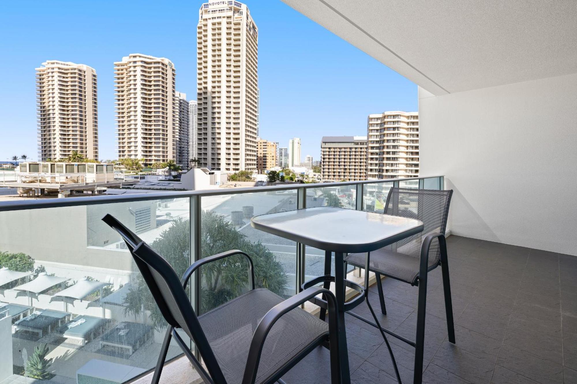 H-Residences Private Apartments - Hosted By Coastal Letting Gold Coast Bagian luar foto
